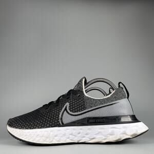 Nike React Infinity Run Flyknit Women's Size 9.5 Black White Running Sneaker GUC